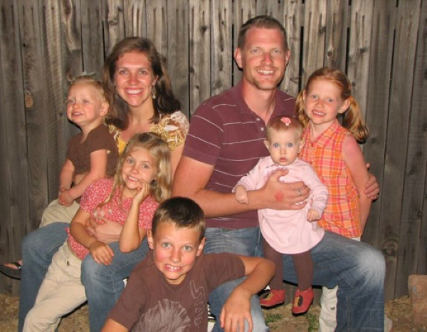 Josh and Heidi Manning and family. 