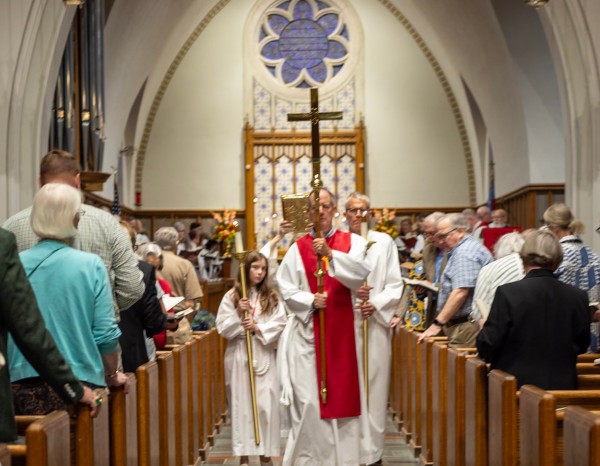 Processional with crucifer